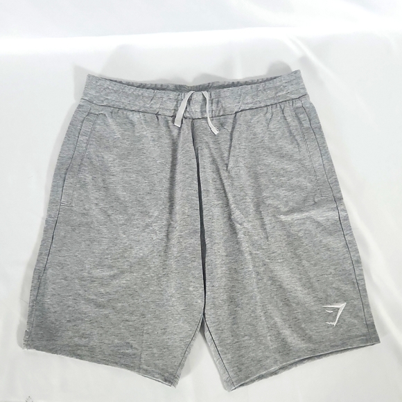 Men's Gymshark Grey Shorts Embroidered Logo with Zip Pockets Size Medium NWT - Picture 1 of 6